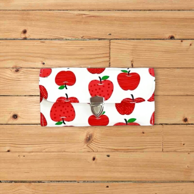 フラップ開閉型・家計やりくり財布・3費目管理用・アップル柄