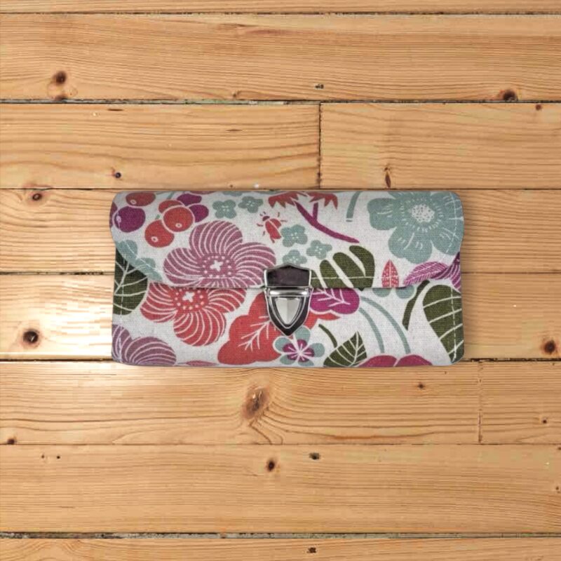 フラップ開閉型・家計やりくり財布・3費目管理用・植物柄生成り