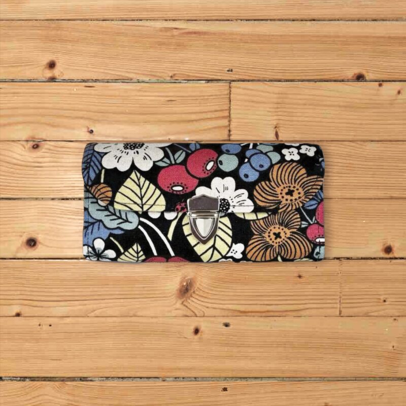 フラップ開閉型・家計やりくり財布・3費目管理用・植物柄ブラック