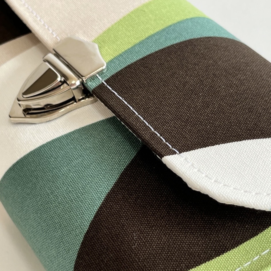 フラップ開閉型•家計やりくり財布•3費目管理用・シンプルウェーブ・生地