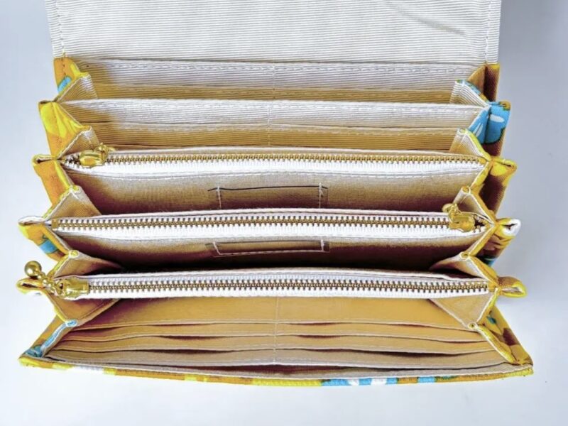 フラップ開閉型•家計やりくり財布•3費目管理用・マスタードフラワー柄・内部