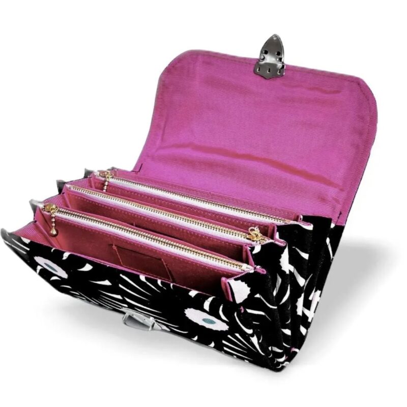 フラップ開閉型•家計やりくり財布•３費目管理用･アスター柄ブラック･開いた状態