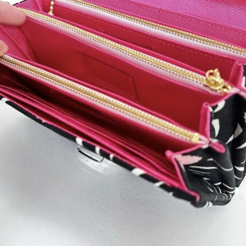 フラップ開閉型•家計やりくり財布•３費目管理用･アスター柄ブラック･費目ポケット