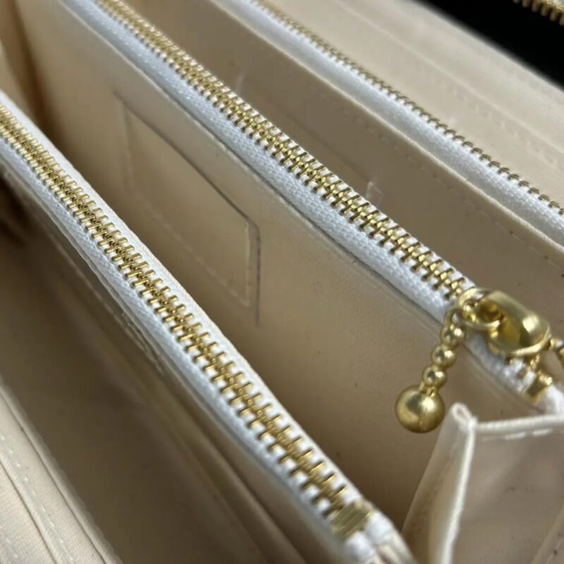 ラウンドファスナー型・家計やりくり財布・3費目管理用・ブラックウォッチ柄・費目ポケット