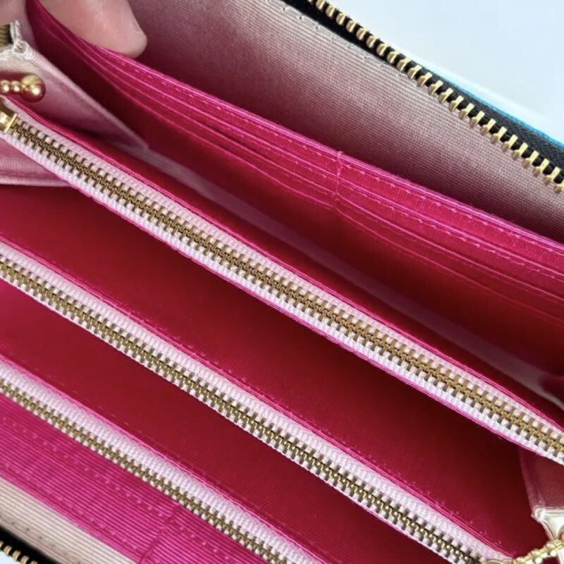 ラウンドファスナー型・家計やりくり財布・3費目管理用・ターコイズブルー・フリーポケット