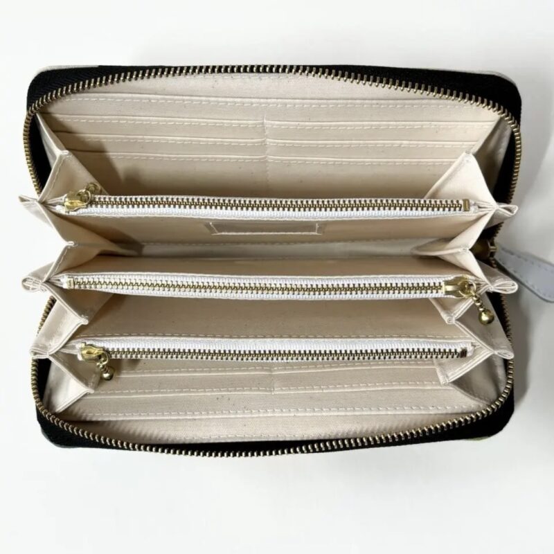 ラウンドファスナー型・家計やりくり財布・3費目管理用・シンプルウェーブ・内部