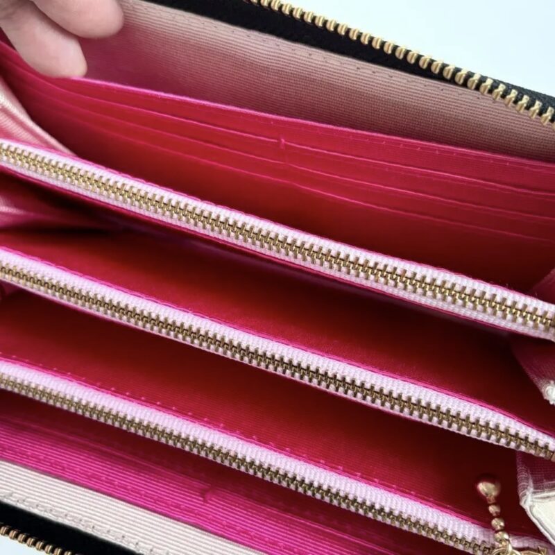 ラウンドファスナー型・家計やりくり財布・3費目管理用・モノグラムパンダ・フリーポケット