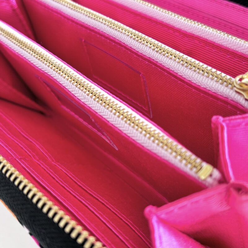 ラウンドファスナー型・家計やりくり財布・3費目管理用・レトロフラワー×チェリーピンク・費目ポケット