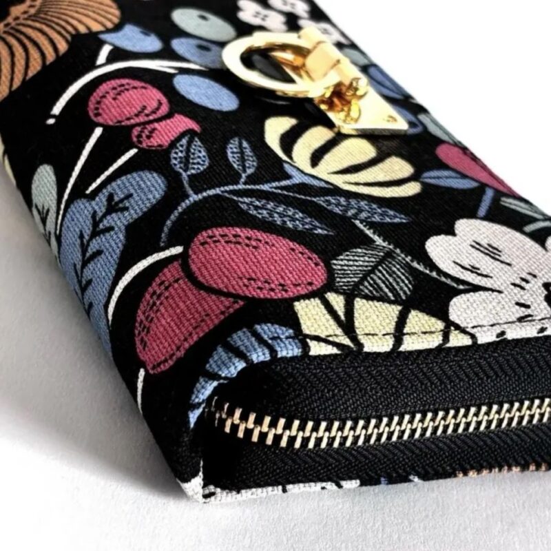 ラウンドファスナー型・家計やりくり財布・3費目管理用・植物柄ブラック・横