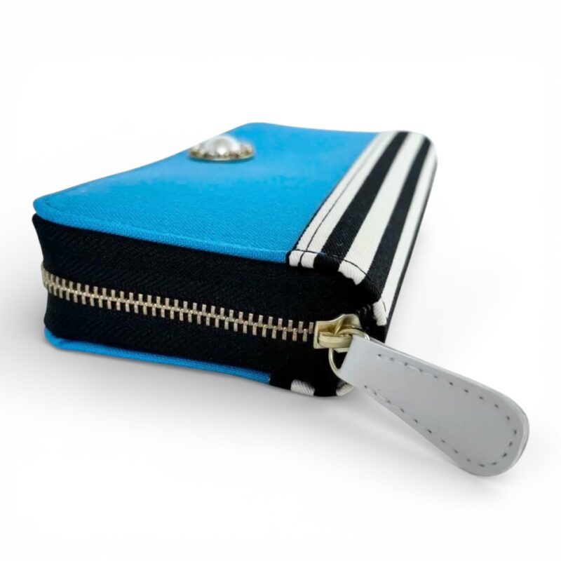 ラウンドファスナー型・家計やりくり財布・3費目管理用・ターコイズブルー×ボーダー・横
