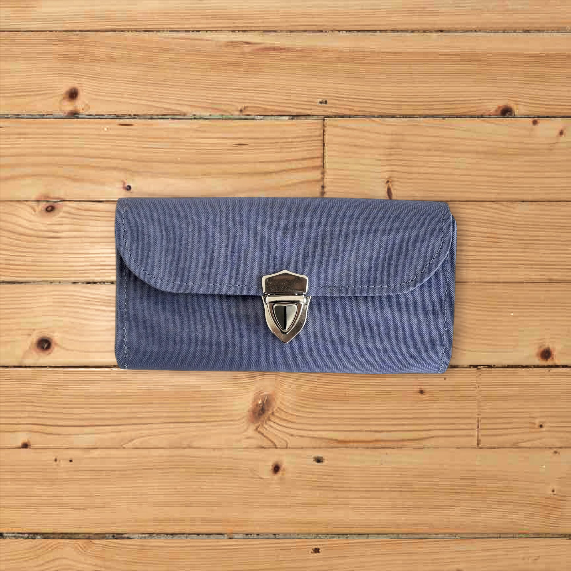 ブルーグレー・3費目管理