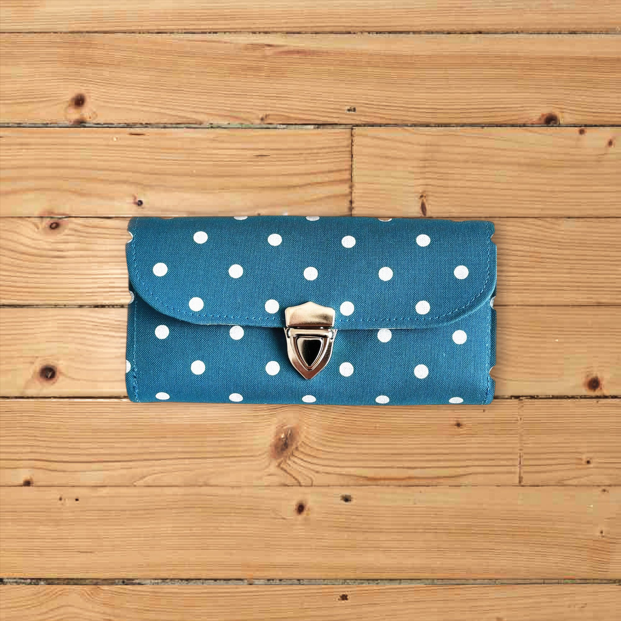 水玉ターコイズブルー・3費目管理