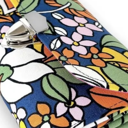 フラップ開閉型・3費目管理・レトロフラワーネイビー