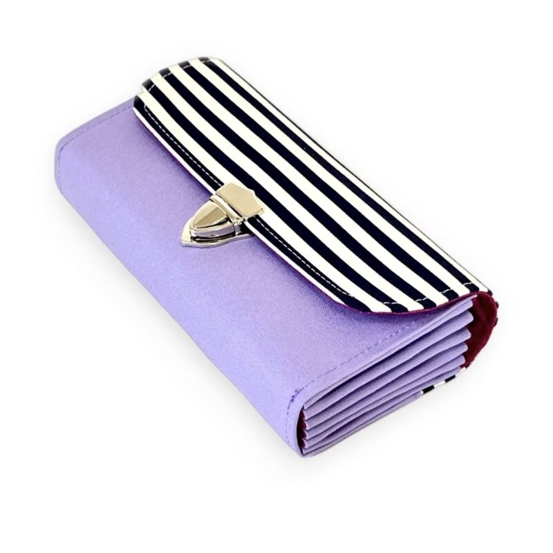 フラップ開閉型・3費目管理・ラベンダー×ボーダー・斜め上から