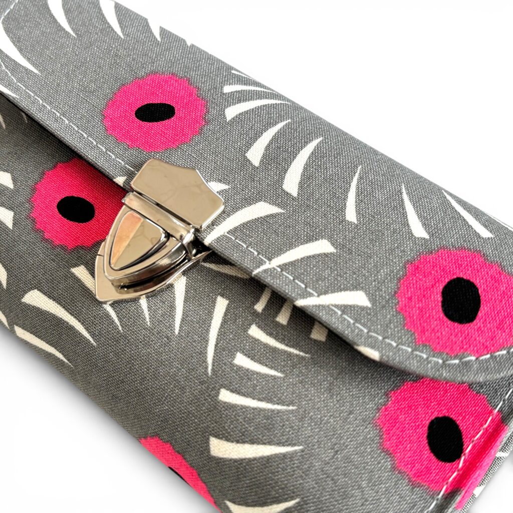 フラップ開閉型・3費目管理・アスター柄グレー・生地