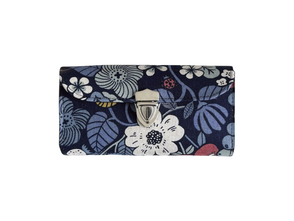 フラップ開閉型・植物柄ネイビー・3費目管理